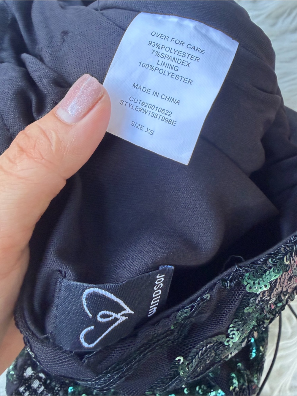 Windsor Emerald Green Sequin Bodycon Mini Dress - Picture 7 of 7